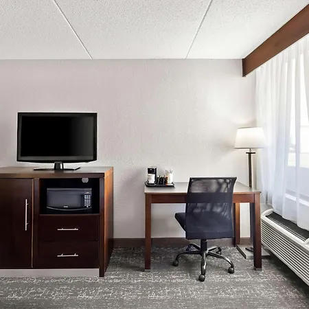 Best Western Luxbury Inn Fort Wayne Exterior photo