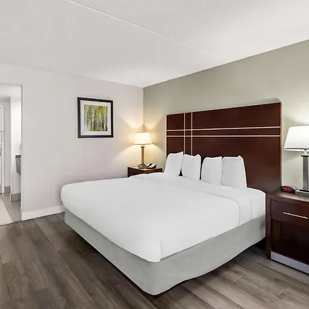 Best Western Luxbury Inn Fort Wayne Exterior photo