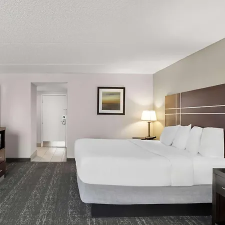 Best Western Luxbury Inn Fort Wayne Exterior photo