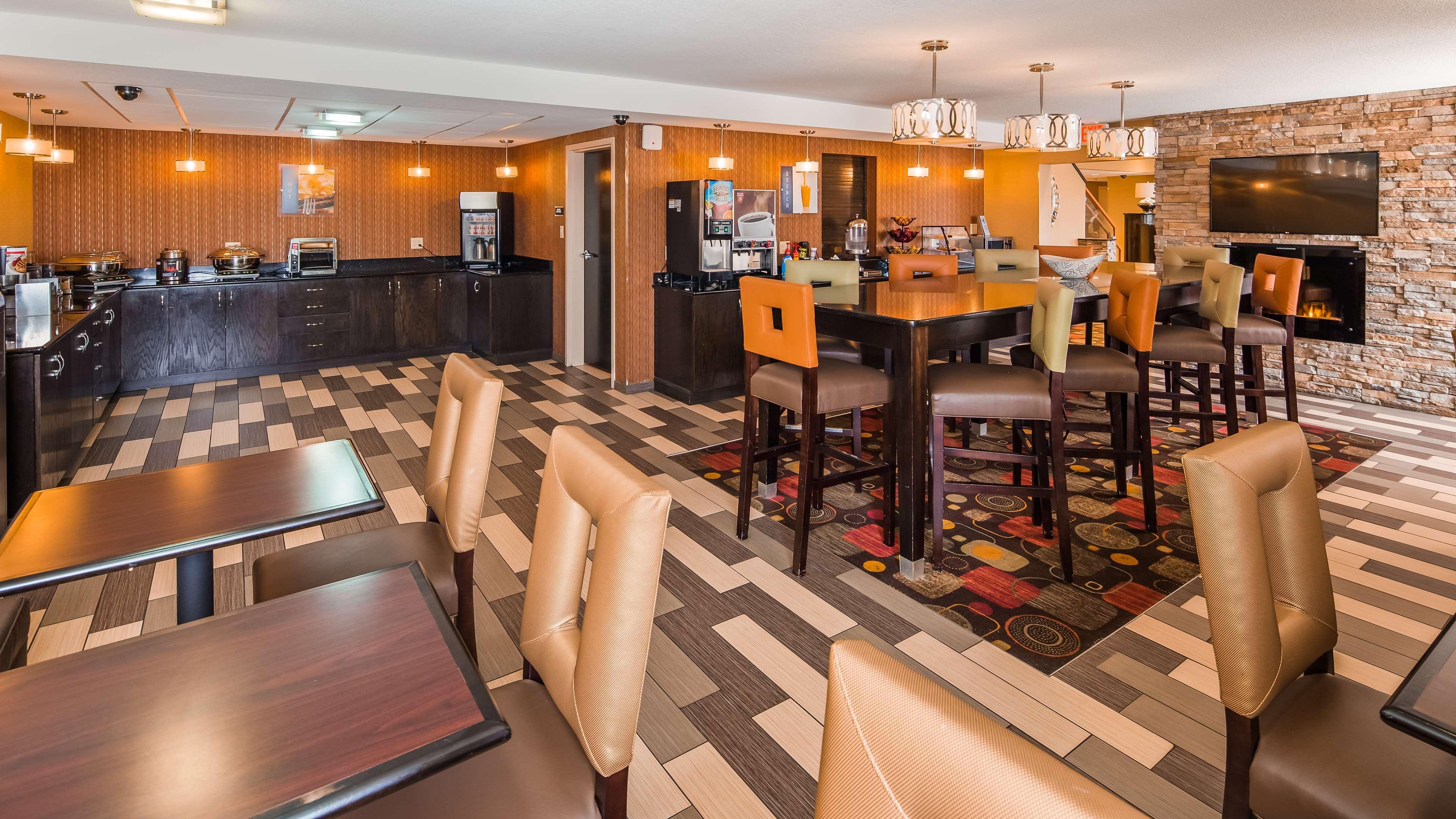 Hotel Western Luxbury Wayne Fort Wayne