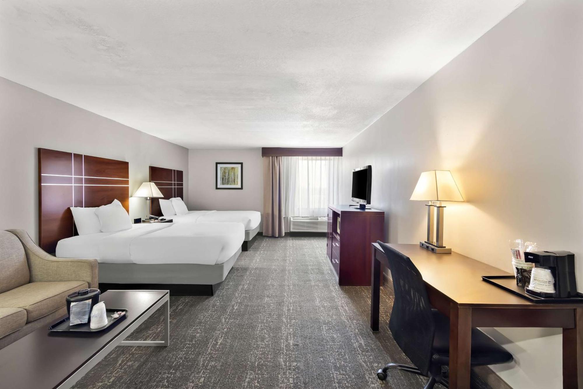 Hotel Western Luxbury Wayne 3*