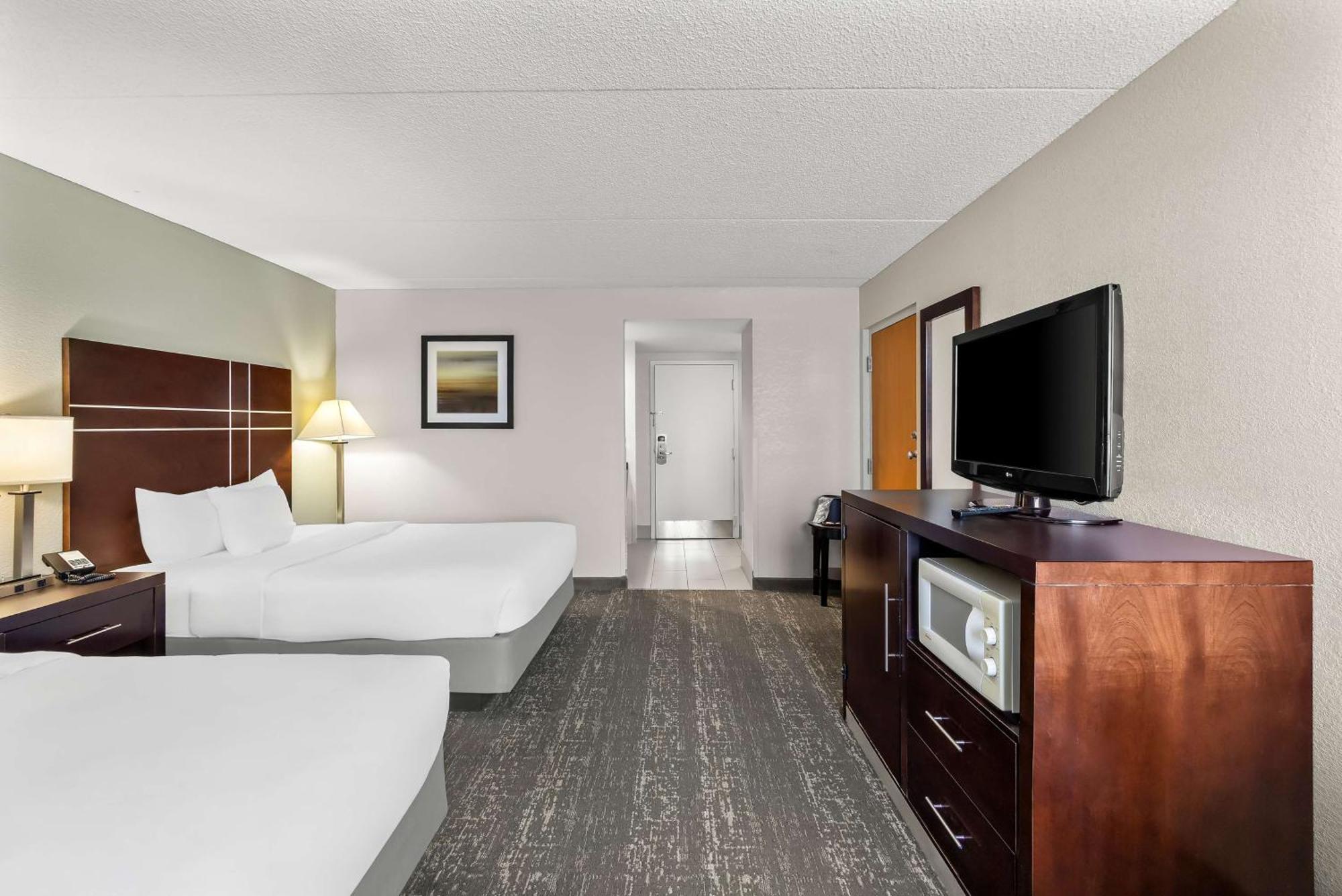 Hotel Western Luxbury Wayne 3*