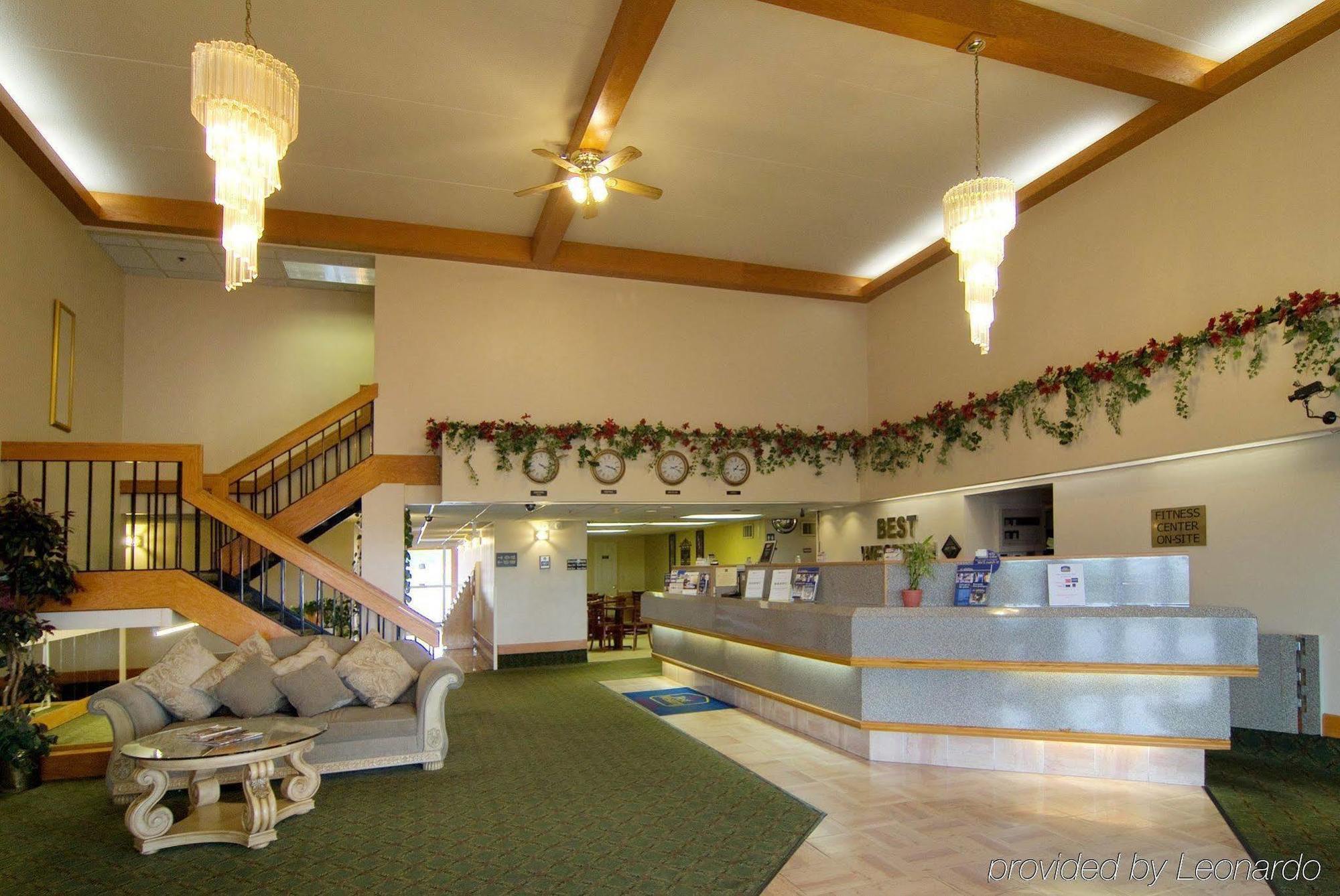 Hotel Western Luxbury Wayne Fort Wayne