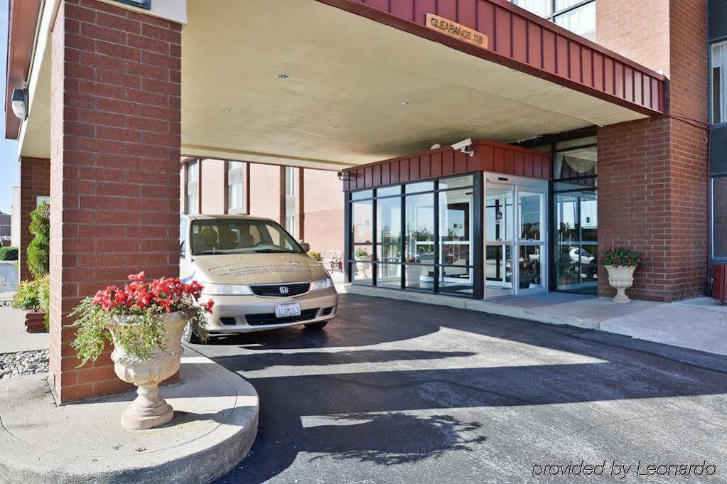 Hotel Western Luxbury Wayne 3*