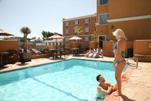 Hotel Western Luxbury Wayne